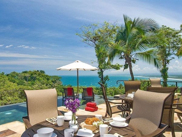 Luxury Five Bedroom Villa in Puntarenas with Ocean View