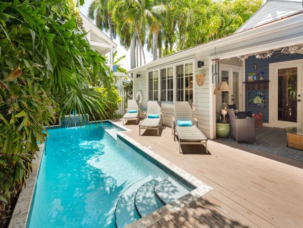 Charming Vacation Pool Home in Key West Close to Beach