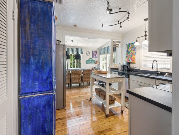 Charming Vacation Pool Home in Key West Close to Beach