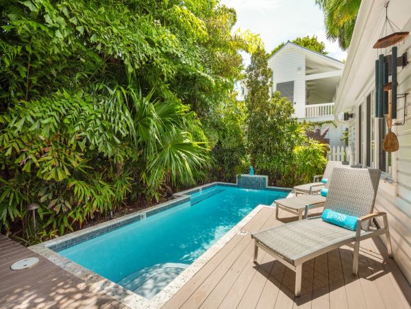 Charming Vacation Pool Home in Key West Close to Beach