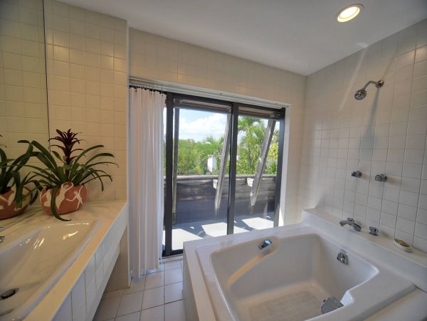 The Florida Keys Condo 963895