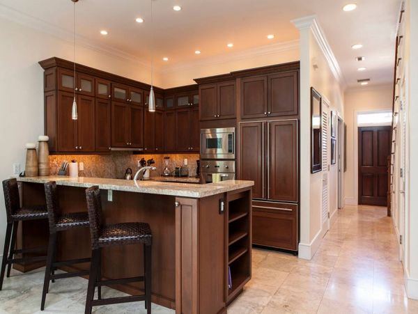 Luxury Townhome Three Blocks from Duval Street