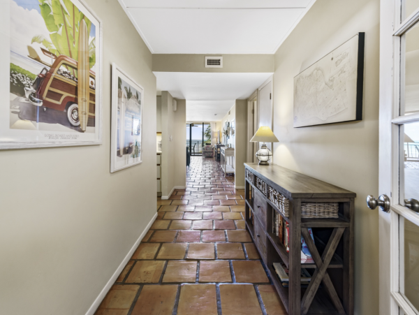 Beach Vacation Condo Two Bedroom