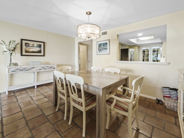 Beach Vacation Condo Two Bedroom