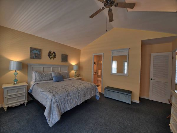Charming Two-Story Town Home with 2 Bedrooms in Key West