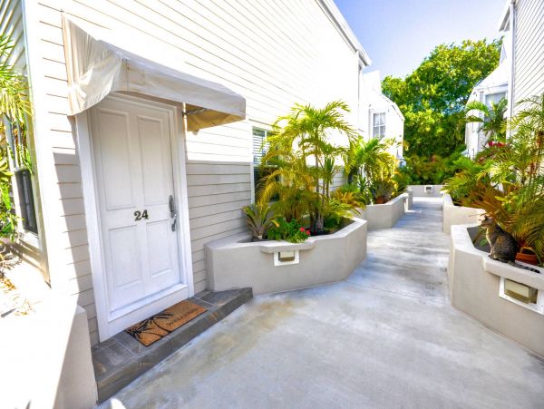 The Florida Keys Condo 963914