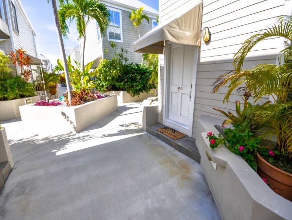 The Florida Keys Condo 963914