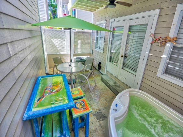 The Florida Keys Condo 963915