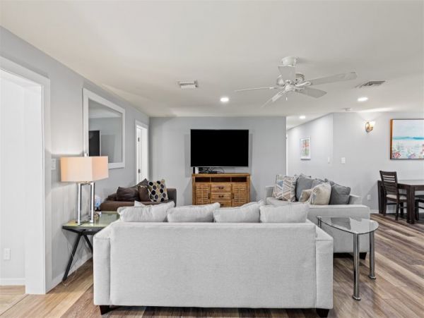 Waterfront Luxury Marathon Vacation Home Five Bedroom