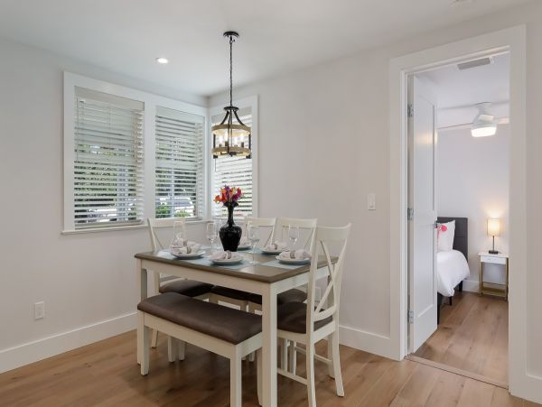 Steps to Beach Anna Maria Island Vacation Home Sleeps 8