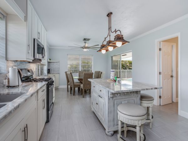 Marco Island Condo 964006