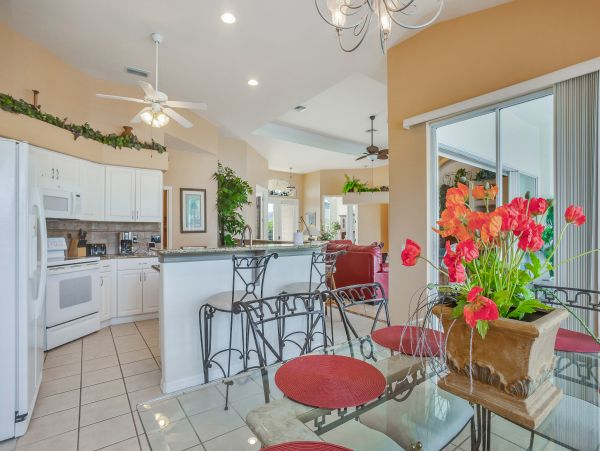Cape Coral Vacation Home With Private Pool And Dock 8 Guests