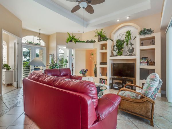Cape Coral Vacation Home With Private Pool And Dock 8 Guests