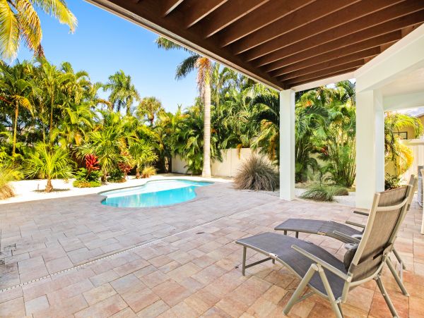 Lovely Vacation Home In Anna Maria 3 Bedrooms Walk To Beach