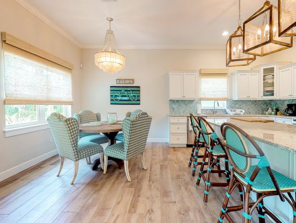 Lovely Vacation Home In Anna Maria 3 Bedrooms Walk To Beach
