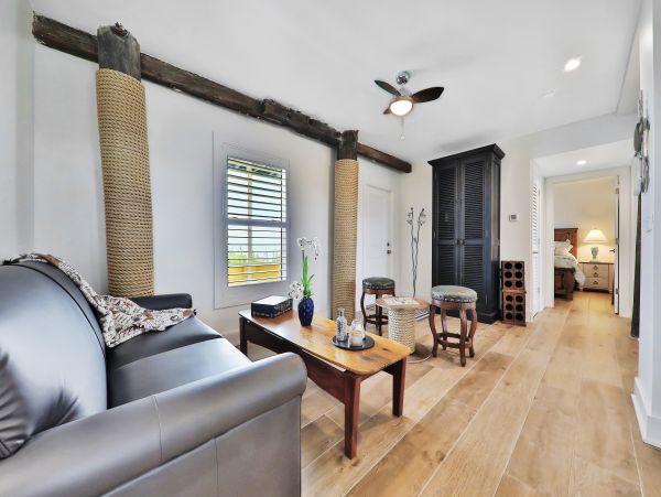 St. Augustine Home 964045