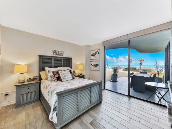 Daytona Beach Condo 964075