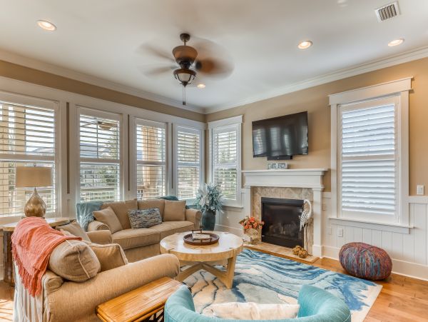 Santa Rosa Beach Four Bedroom Rental Home Sleeps 10 Guests