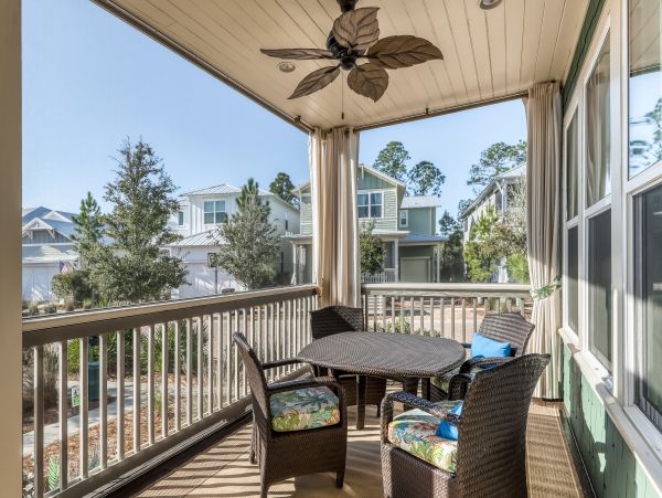 Santa Rosa Beach Four Bedroom Rental Home Sleeps 10 Guests