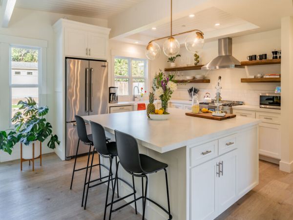 Short Walk to Beach Montecito Vacation Home Sleeps 6 Guests