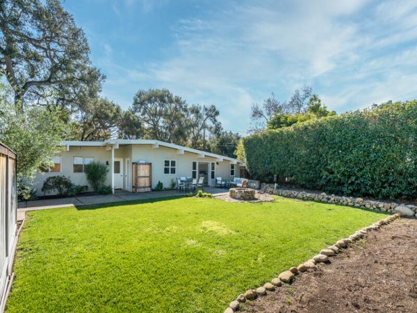 Short Walk to Beach Montecito Vacation Home Sleeps 6 Guests
