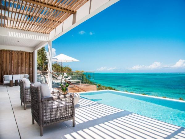 Modern Luxury Home with Panoramic Ocean Views Turks & Caicos