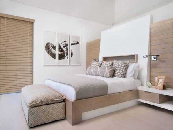 Beachfront Five Bedroom Luxury Villa in Turks and Caicos