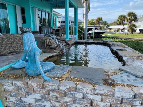 Luxurious Englewood Bayfront Home with Stunning Views