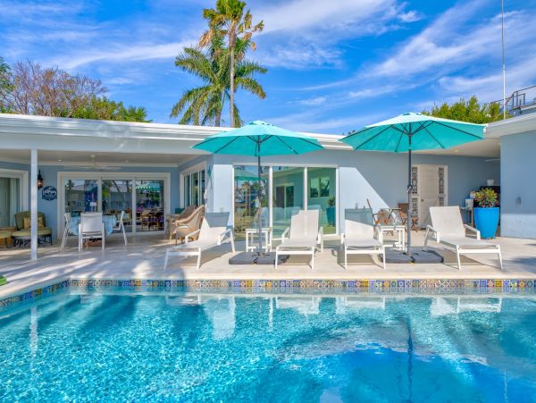 Luxury Marathon Florida Oceanfront Vacation Rental - Florida Keys Waterfront Home with Pool & Dock