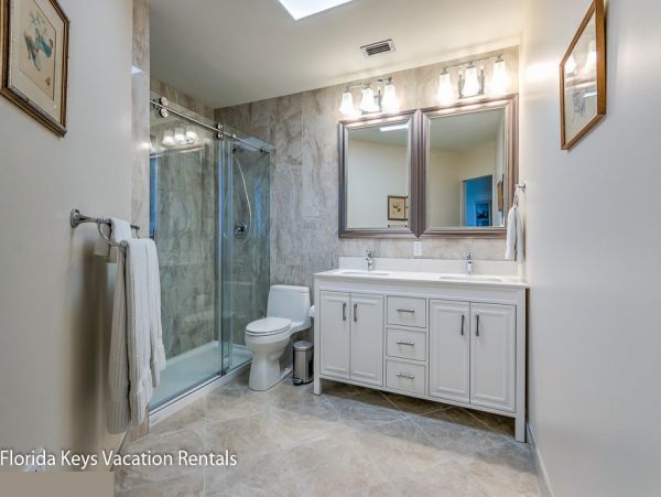 Magnificent Marathon Rental Home