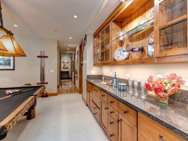 Walk to Lift Five Bedroom Vacation Home in Jackson Hole