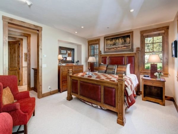 Walk to Lift Five Bedroom Vacation Home in Jackson Hole