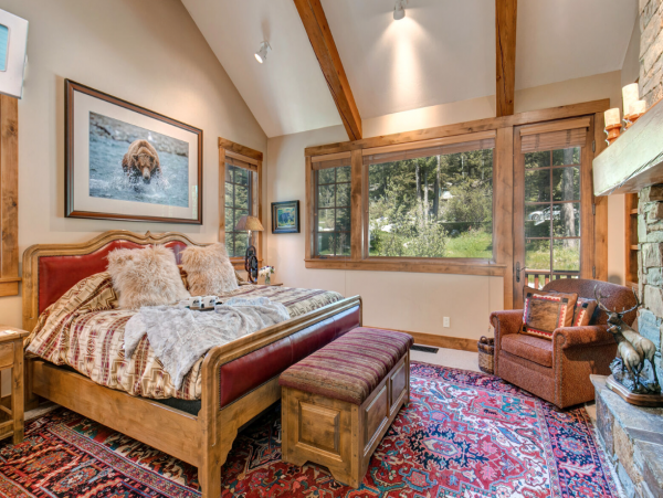 Walk to Lift Five Bedroom Vacation Home in Jackson Hole