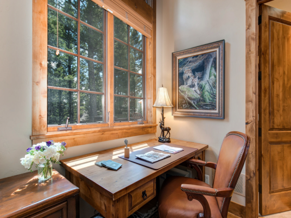 Walk to Lift Five Bedroom Vacation Home in Jackson Hole
