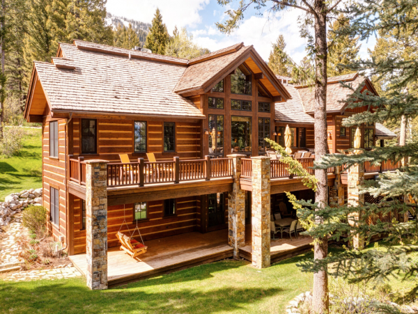 Walk to Lift Five Bedroom Vacation Home in Jackson Hole