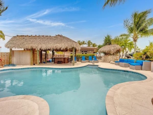 Marathon Vacation Rental near the Ocean with Pool