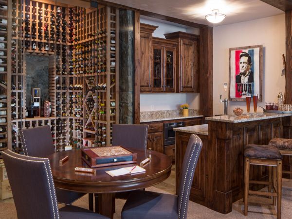 Jackson Hole Luxury Vacation Rental Sleeps Eight Guests