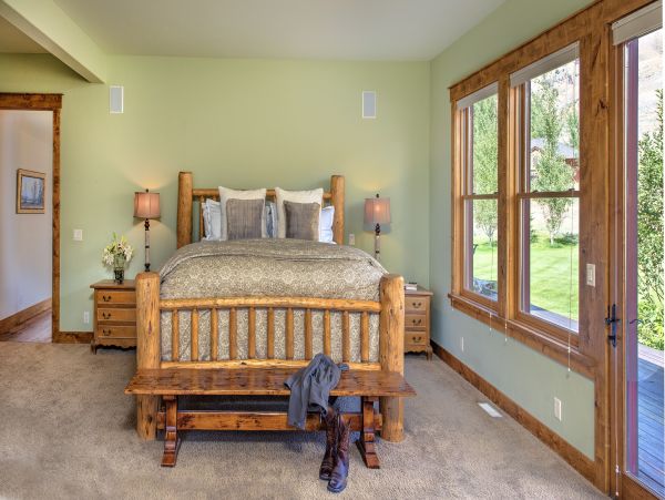 Jackson Hole Four Bedroom Vacation Home with Private Hot Tub