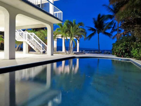 Oceanfront 3 Bedroom Home Beautiful Islamorada Pool & Dock