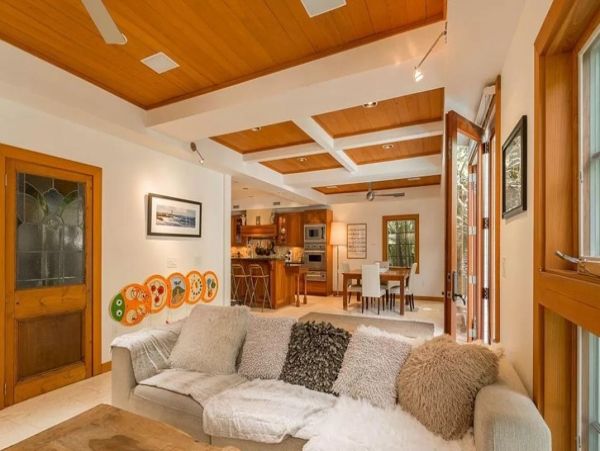 Key West Walk to Beach Four Bedroom Vacation Home