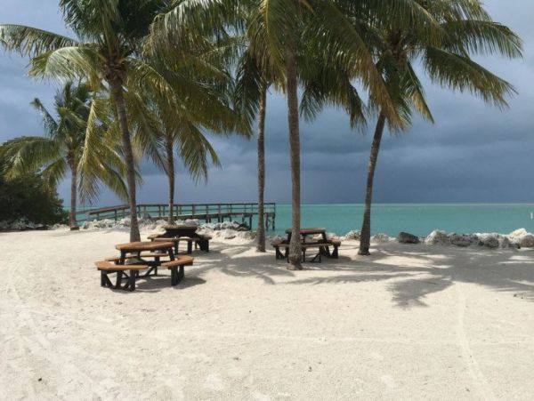 Short Walk to Beach Marathon Vacation Home Three Bedroom