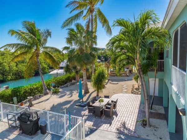 Marathon luxury Vacation Retreat