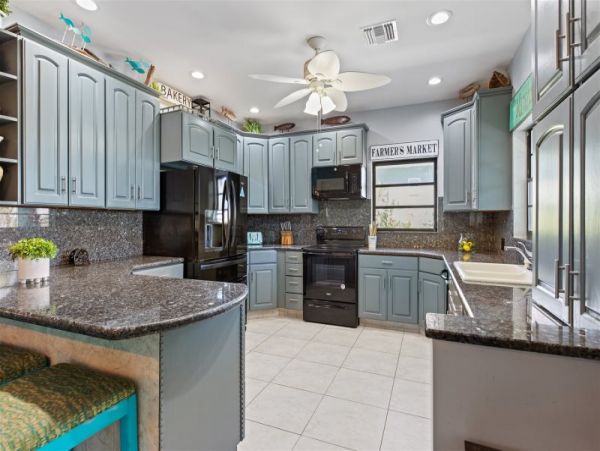 Marathon luxury Vacation Retreat