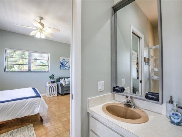 Marathon luxury Vacation Retreat
