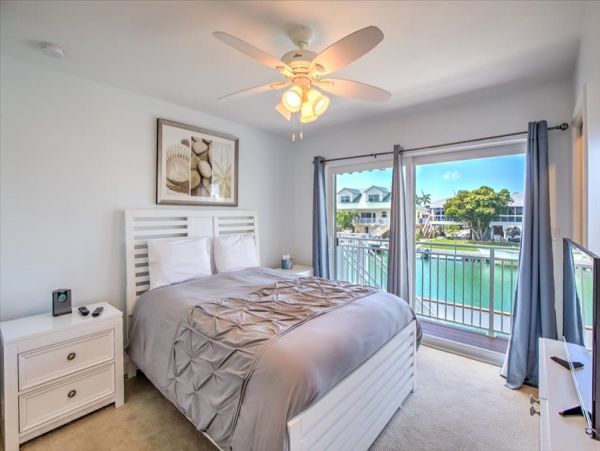 Half Duplex in Key Colony Beach - Ideal Vacation Getaway