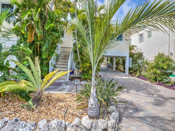 Half Duplex in Key Colony Beach - Ideal Vacation Getaway