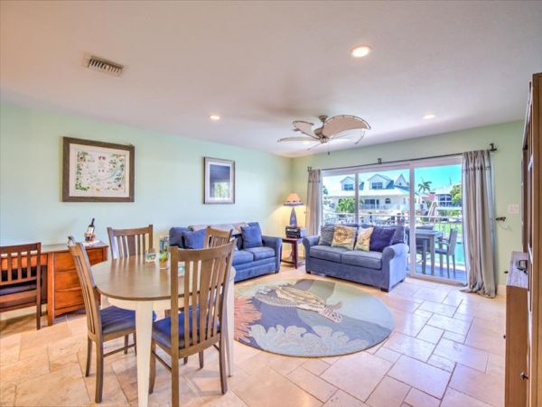 Half Duplex in Key Colony Beach - Ideal Vacation Getaway