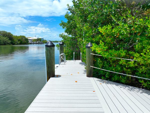Florida Keys Waterfront Vacation Rental - Contemporary Modern Luxury Home