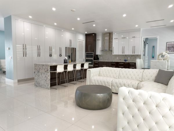 Florida Keys Waterfront Vacation Rental - Contemporary Modern Luxury Home