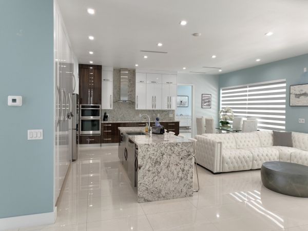 Florida Keys Waterfront Vacation Rental - Contemporary Modern Luxury Home